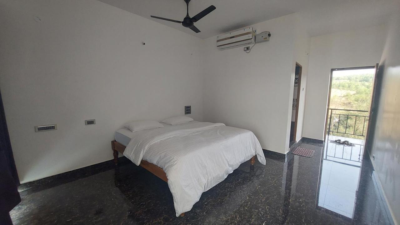 Hostelife Gokarna Gokarna  Bagian luar foto